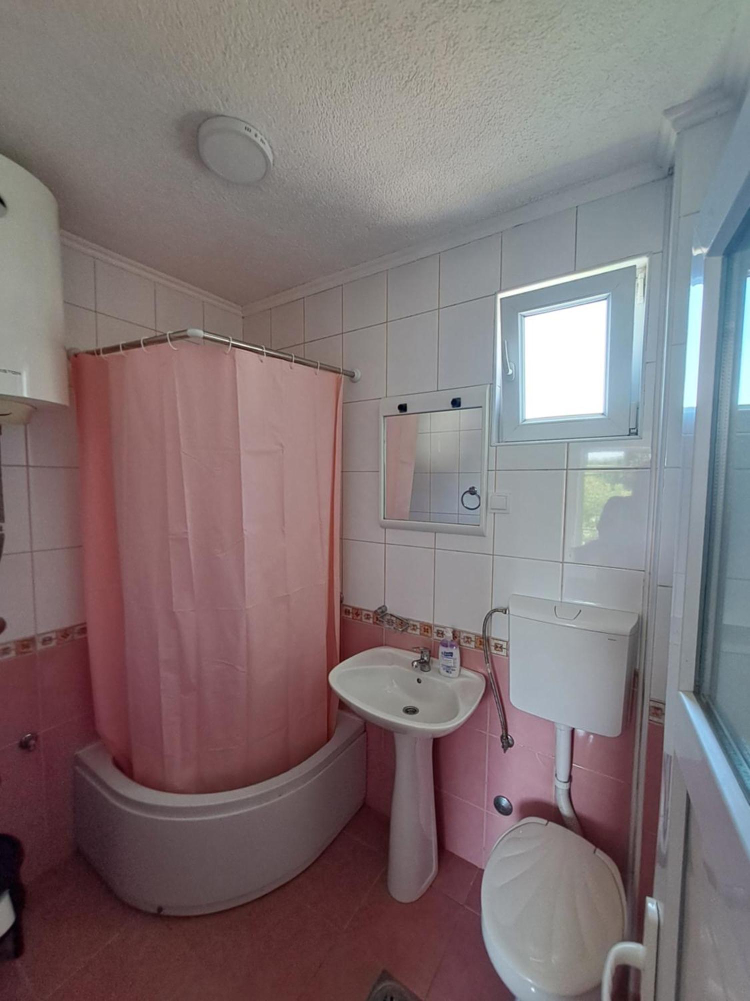 Apartmani Cavor Budva Eksteriør billede