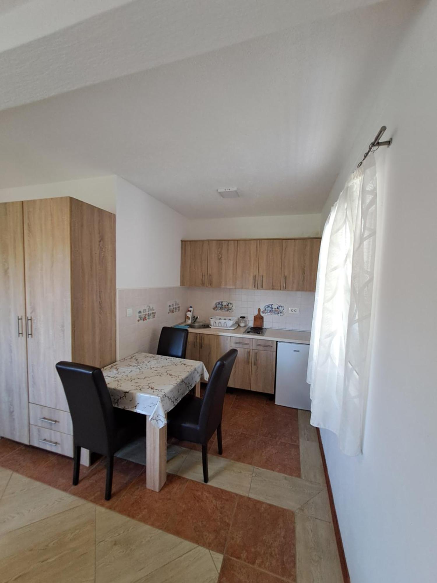 Apartmani Cavor Budva Eksteriør billede